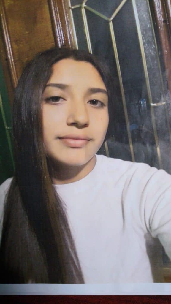 Desaparecida Yanely de tan solo 14 años