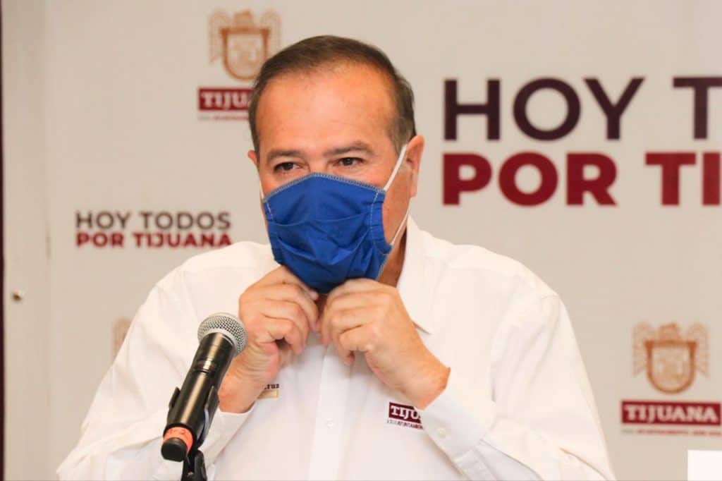 Arturo González exhorta a no bajar la guardia para evitar contagios de Covid-19