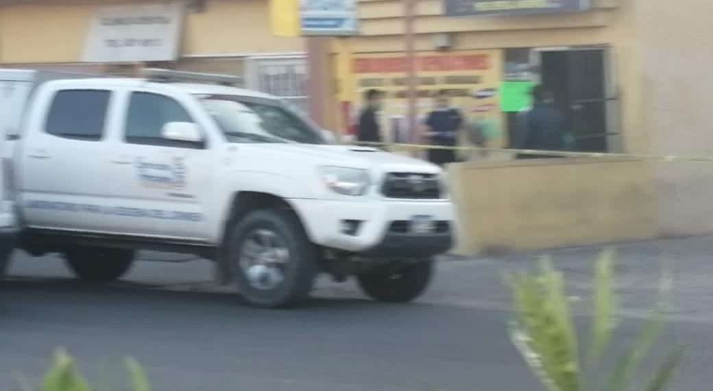 Asesinan a trabajador en asalto