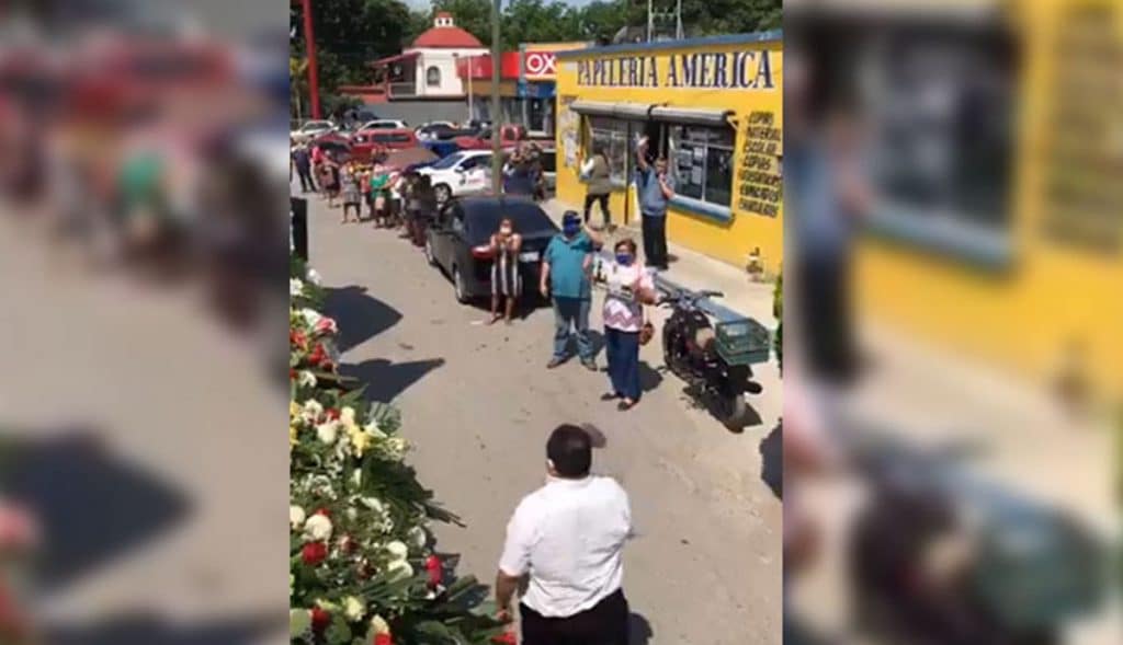 VIDEO: Abarrotan las calles para despedir a cantante