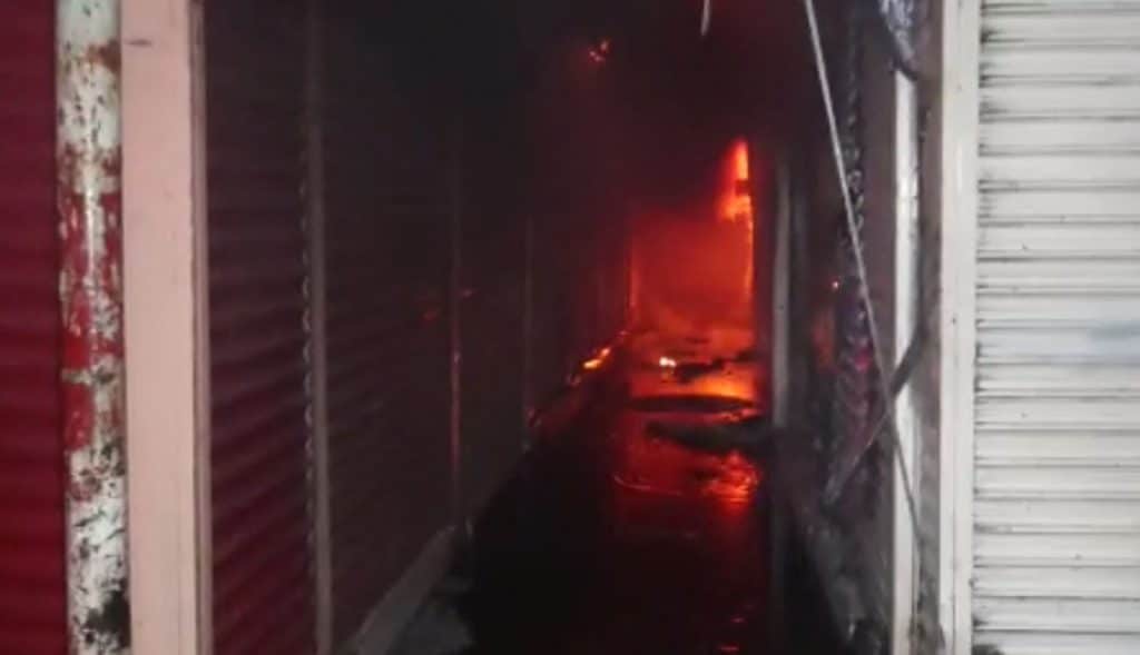 VIDEO: Fuerte incendio en central de abasto