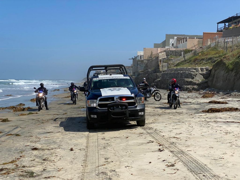 Municipal y GN implementan operativo en Playas de Tijuana