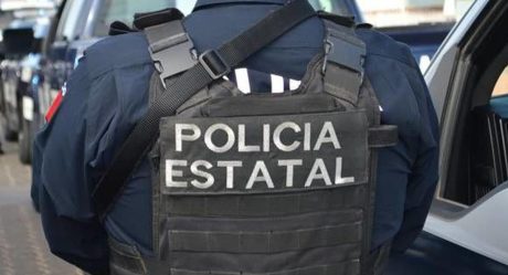 Desaparecen 10 policías y dos civiles