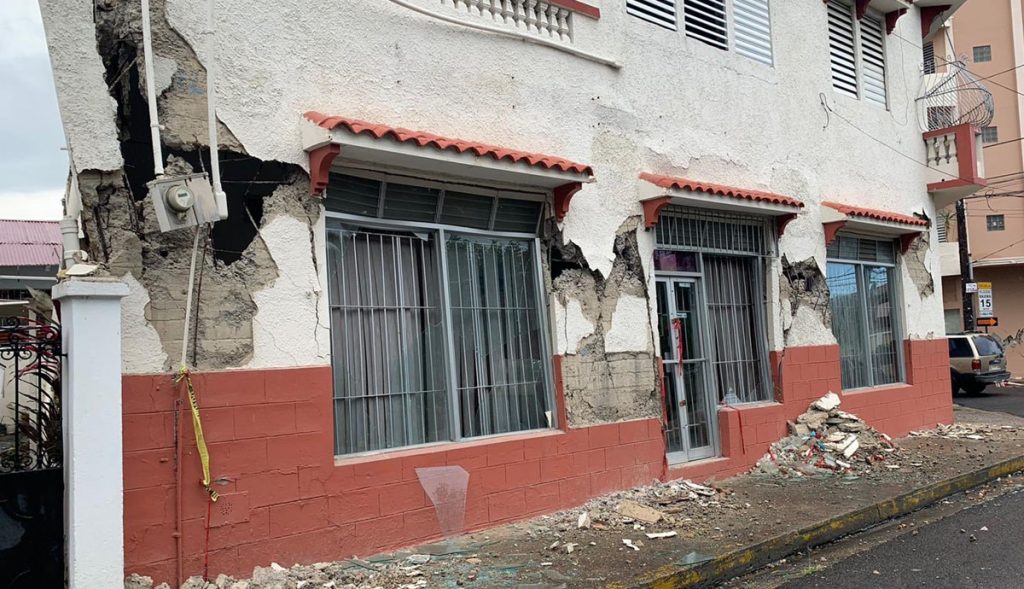 FOTOS: Fuerte sismo azota a Puerto Rico