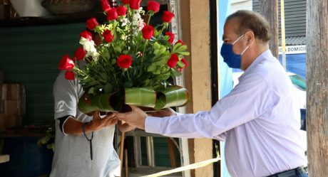 Vendedores de flores deberán aplicar medidas sanitarias