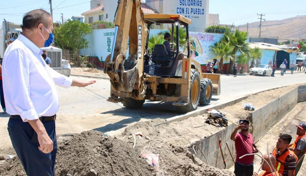 González-beneficia-a más-de-100-mil-con-obras-en-La-Presa-Este