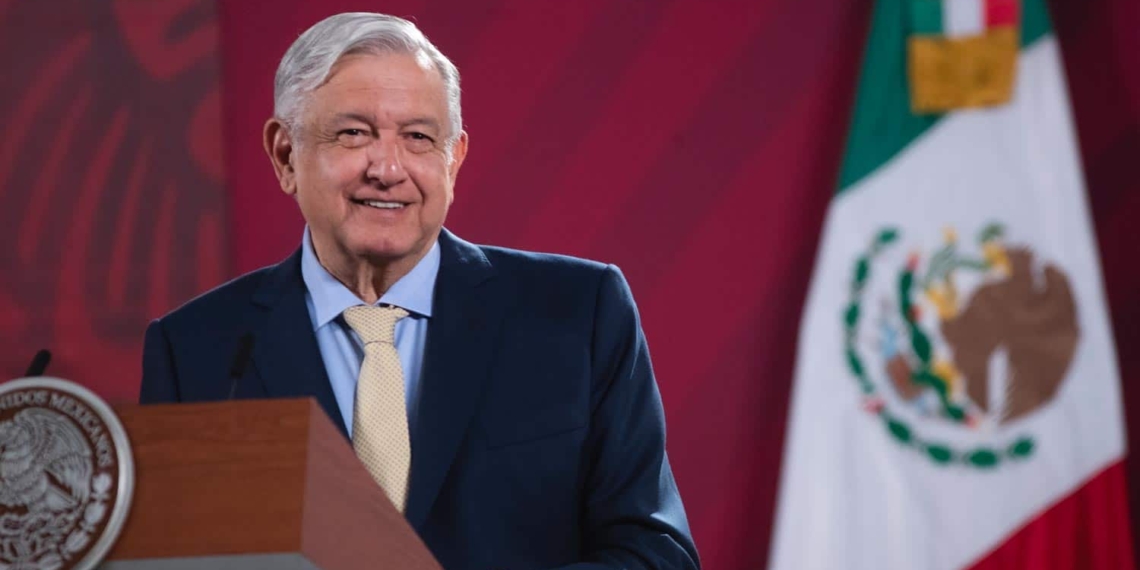 pese-a-contagios-amlo-llama-a-salir-con-cuidado