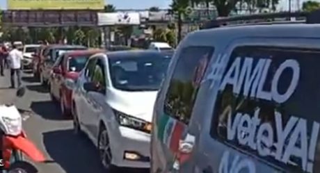 VIDEO: Otra vez protestan en caravana contra AMLO y los multan