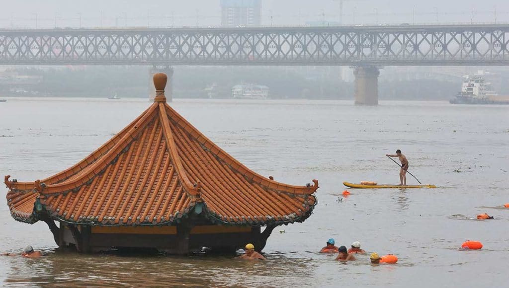 China-en-estado-crítico-por-inundaciones-hay-alerta-en-Wuhan