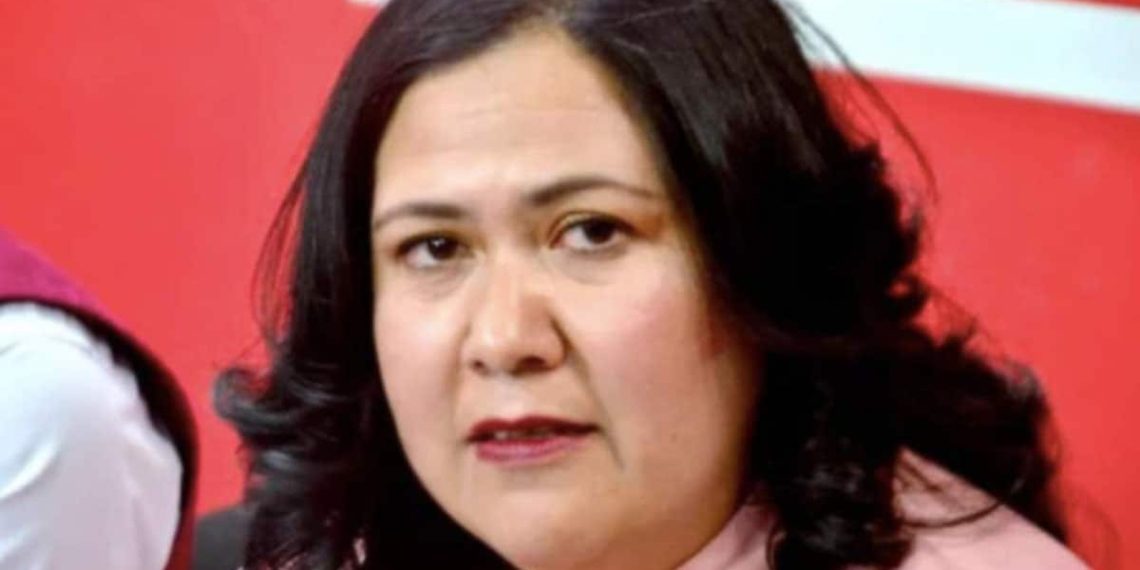 Morena-expulsa-a-senadora-de-BC-Lady-Champaña