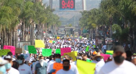 Marchan para pedir apertura de bares y antros