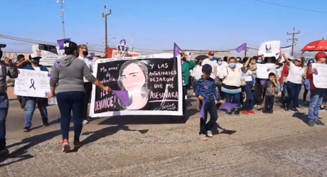Exigen justicia por feminicidio de enfermera en San Quintín