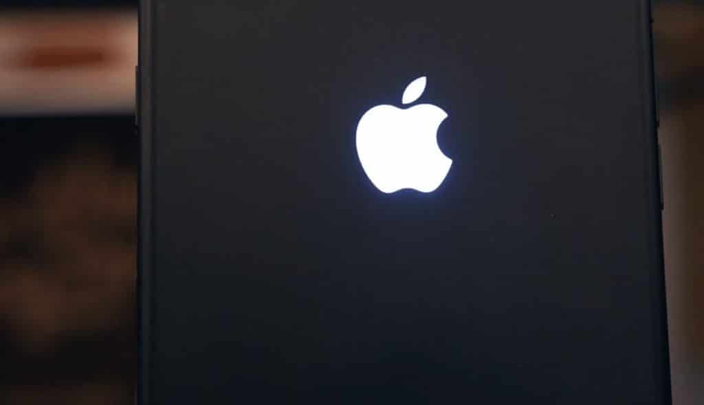 Apple-prepara-iPhones-con-tecnología-5G-para-este-año
