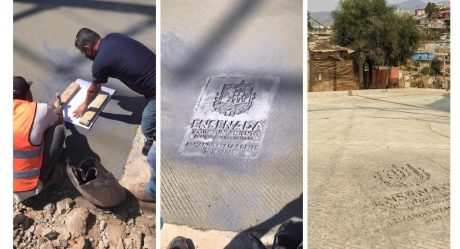 Pavimentan calle y la sellan con nombre del alcalde de Ensenada