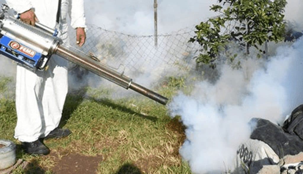 Ayuntamiento-fumiga-contra-dengue-y-decenas-se-intoxican