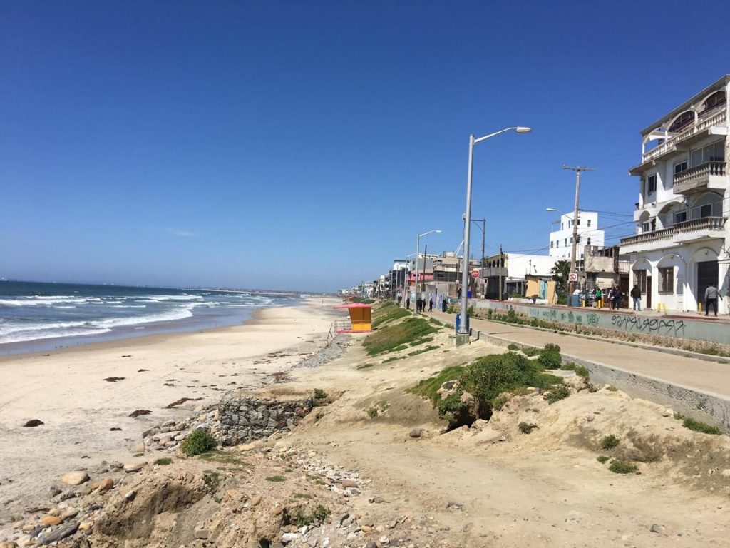 cierran-playas-de-tijuana