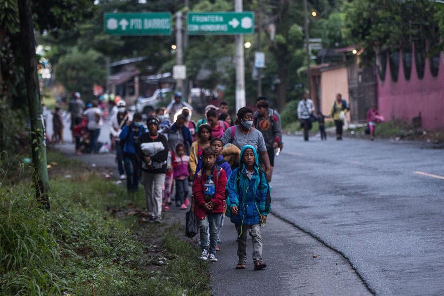 caravana-es-una-provocacion-ante-elecciones-de-eu-amlo