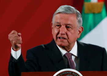 va-amlo-por-desaparecer-outsourcing