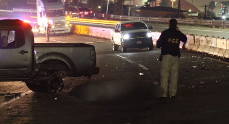 Fuerte choque provoca volcadura; muere mujer en Playas de Tijuana