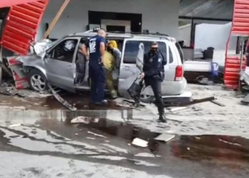 Muere-bebé-tras-choque-de-camioneta-contra-taquería