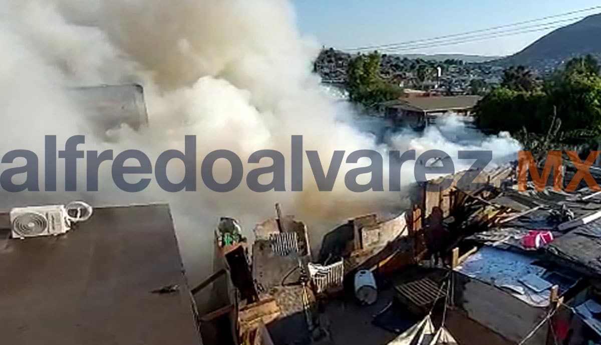 Incendio Consume Vivienda Y Predio Abandonado | Tijuana