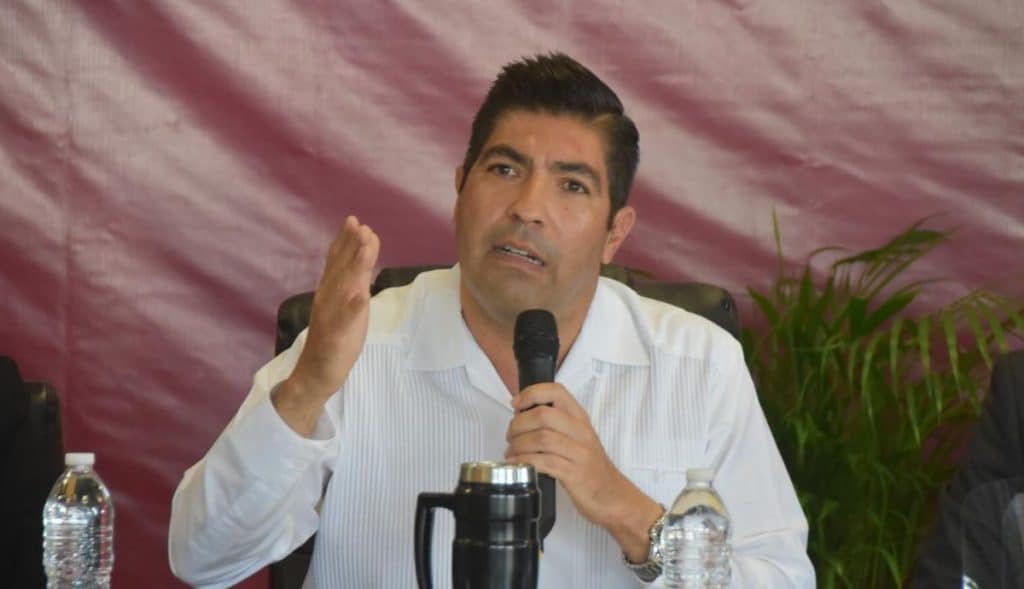 Armando-Ayala-alcalde-con-mayor-aprobación-en-Baja-California