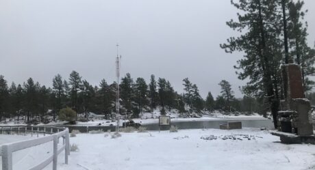 Cae primera nevada de la temporada en la Sierra de Baja California