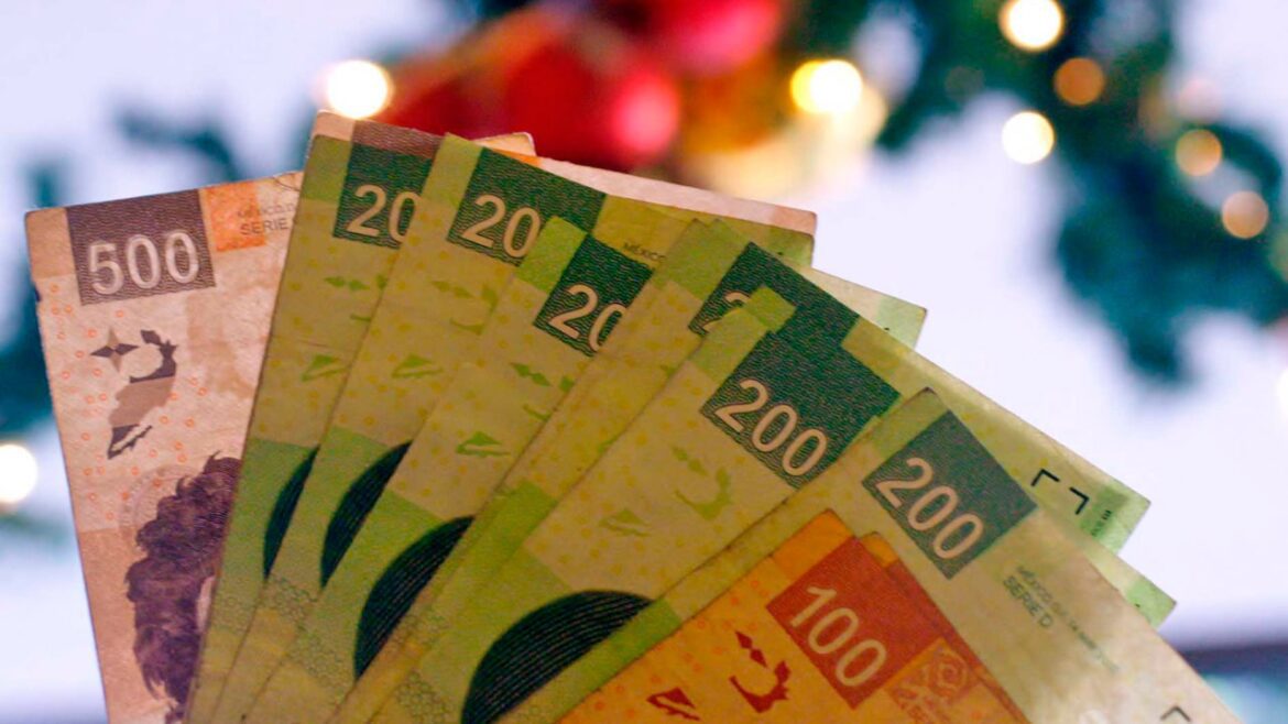 adelantaran-aguinaldo-a-burocratas-para-el-buen-fin