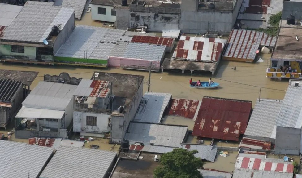 dolio-haber-inundado-a-los-mas-pobres-en-tabasco-reconoce-amlo