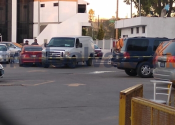 Taxistas-le-quitan-la-vida-en-estacionamiento