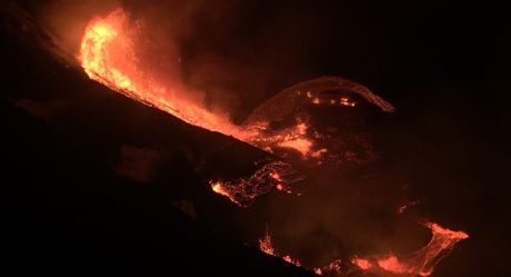 Hace erupción volcán Kilauea en Hawái