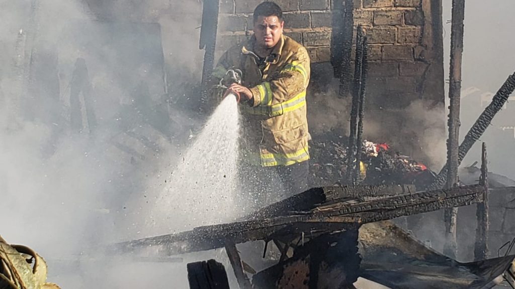 e5e018a0 1d3b 4e46 a887 23bbfc76bf74