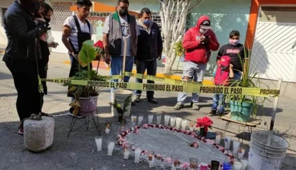 Se-forma-Virgen-de-Guadalupe-en-bache-aseguran-ciudadanos