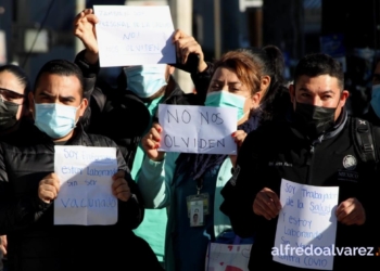 Médicos-y-enfermeros-del-IMSS-exigen-ser-vacunados