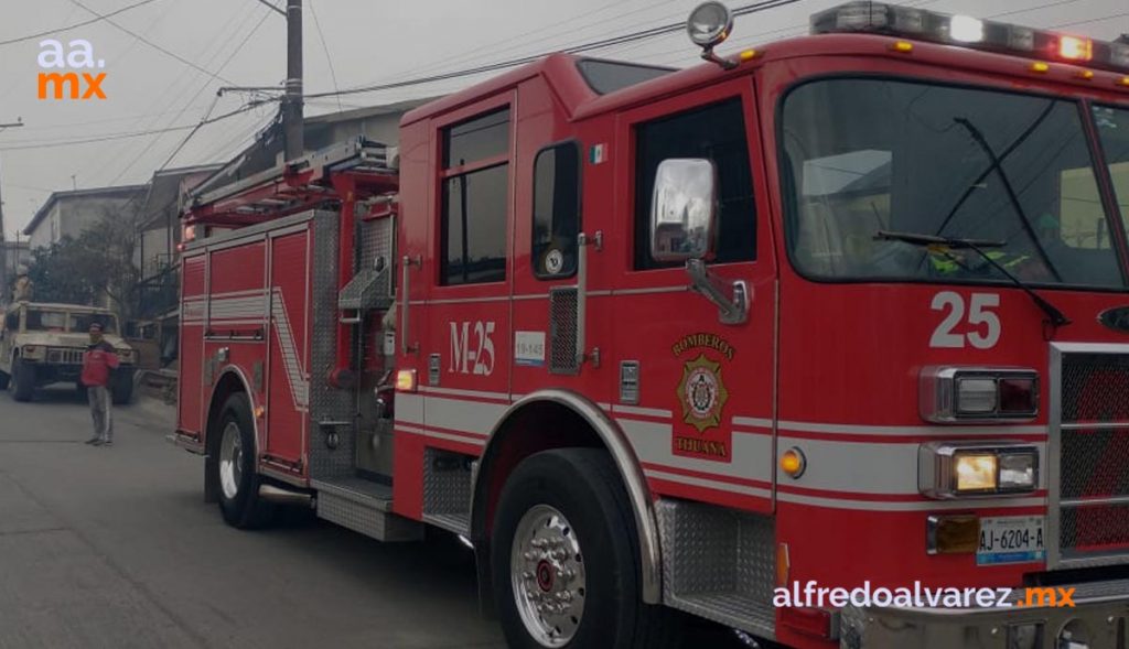 Ayuntamiento-de-Tijuana-adquiere-equipo-para-bomberos