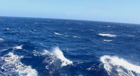 Desaparece barco con 20 personas en Triángulo de las Bermudas