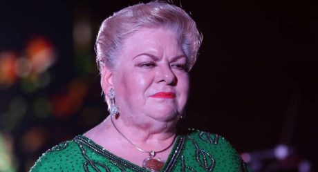 'Paquita la del Barrio' se registra como precandidata a diputada