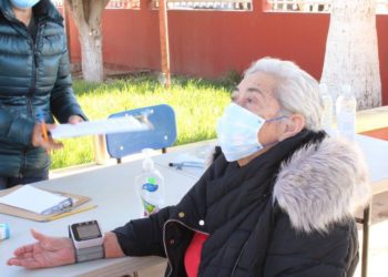 CASI 9 MIL ADULTOS MAYORES VACUNADOS CONTRA EL COVID-19 EN BC