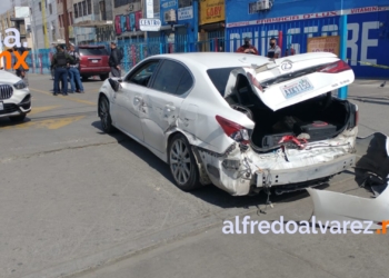 LE CHOCAN PARA MATARLO EN PLENA ZONA RíO