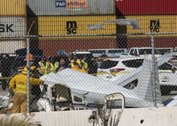 AVIONETA SE ESTRELLA; DEJA UN MUERTO Y UN HERIDO