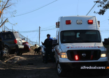 BALEADO FRENTE A VIVIENDA; ATACANTES HUYEN