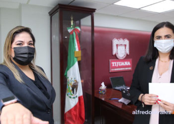 KARLA RUIZ TOMA PROTESTA A NUEVOS FUNCIONARIOS DEL GABINETE