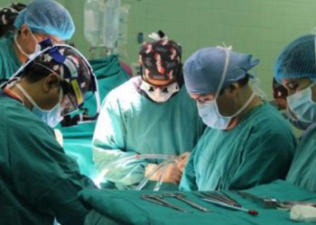 MUERE POR COVID-19 TRAS RECIBIR TRASPLANTE DE PULMONES DE INFECTADA