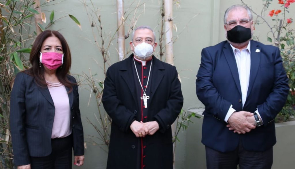 Arzobispo-se-reúne-con-Carlos-Mora-generan-bienestar-de-ciudadanos