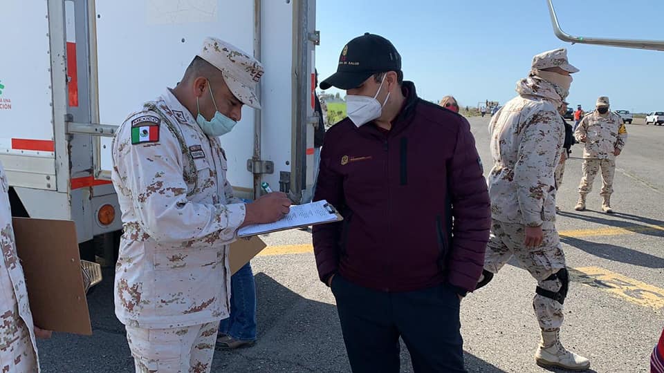 LLEGAN VACUNAS ANTICOVID A TIJUANA
