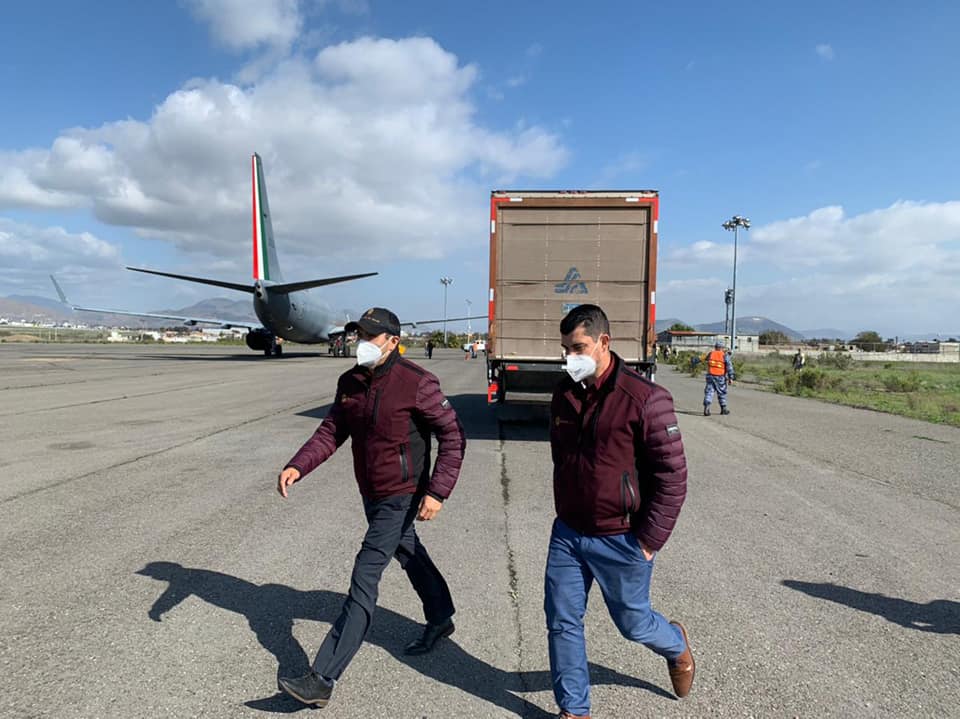 LLEGAN VACUNAS ANTICOVID A TIJUANA