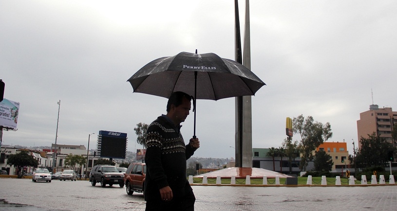 CHUBASCOS, VIENTOS FUERTES Y BAJAS TEMPERATURAS PARA BC