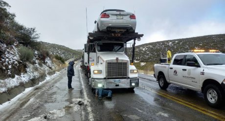 Reabren al tránsito las autopistas y carretera de la Rumorosa