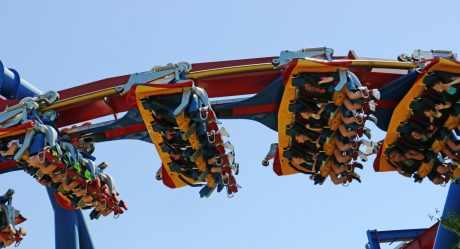 Gritos quedarán prohibidos en las montañas rusas