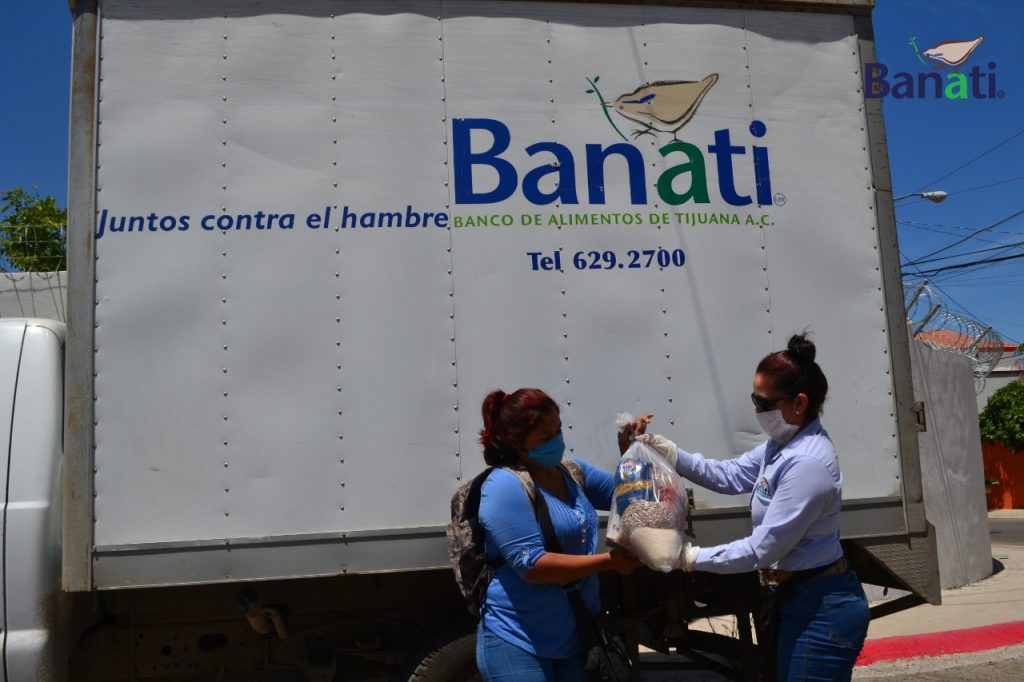 Entrega de despensas realizadas por Banati, con el objetivo de acabar con el hambre